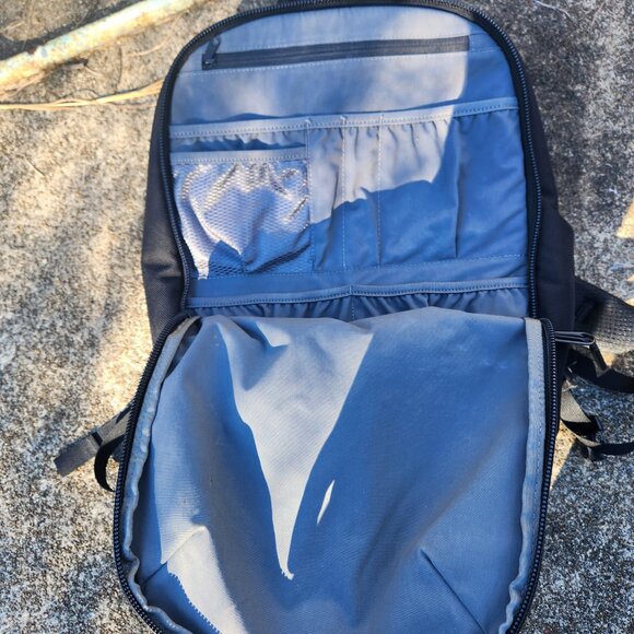 AER Daypack 2 - Picture 5 of 6